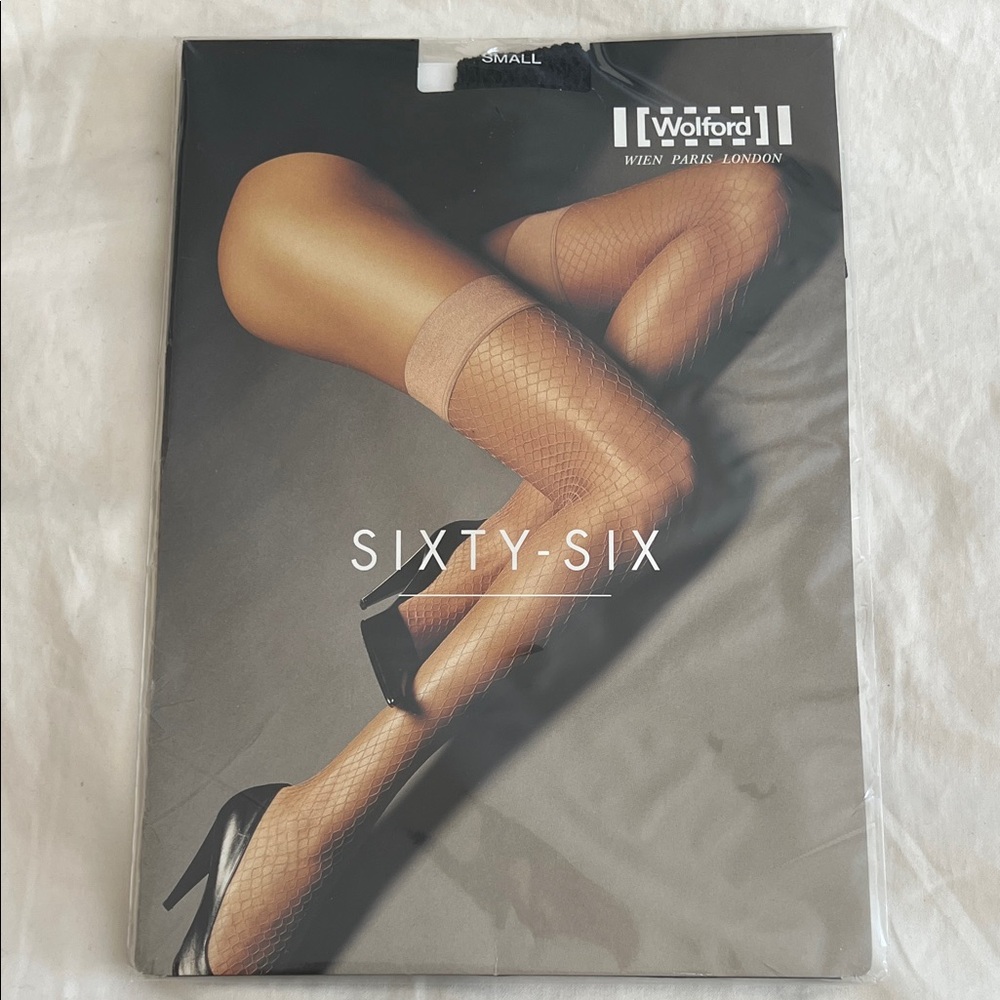 NWT Wolford Sixty-Six Stay Up Fishnet Stockings in Black- Size Small